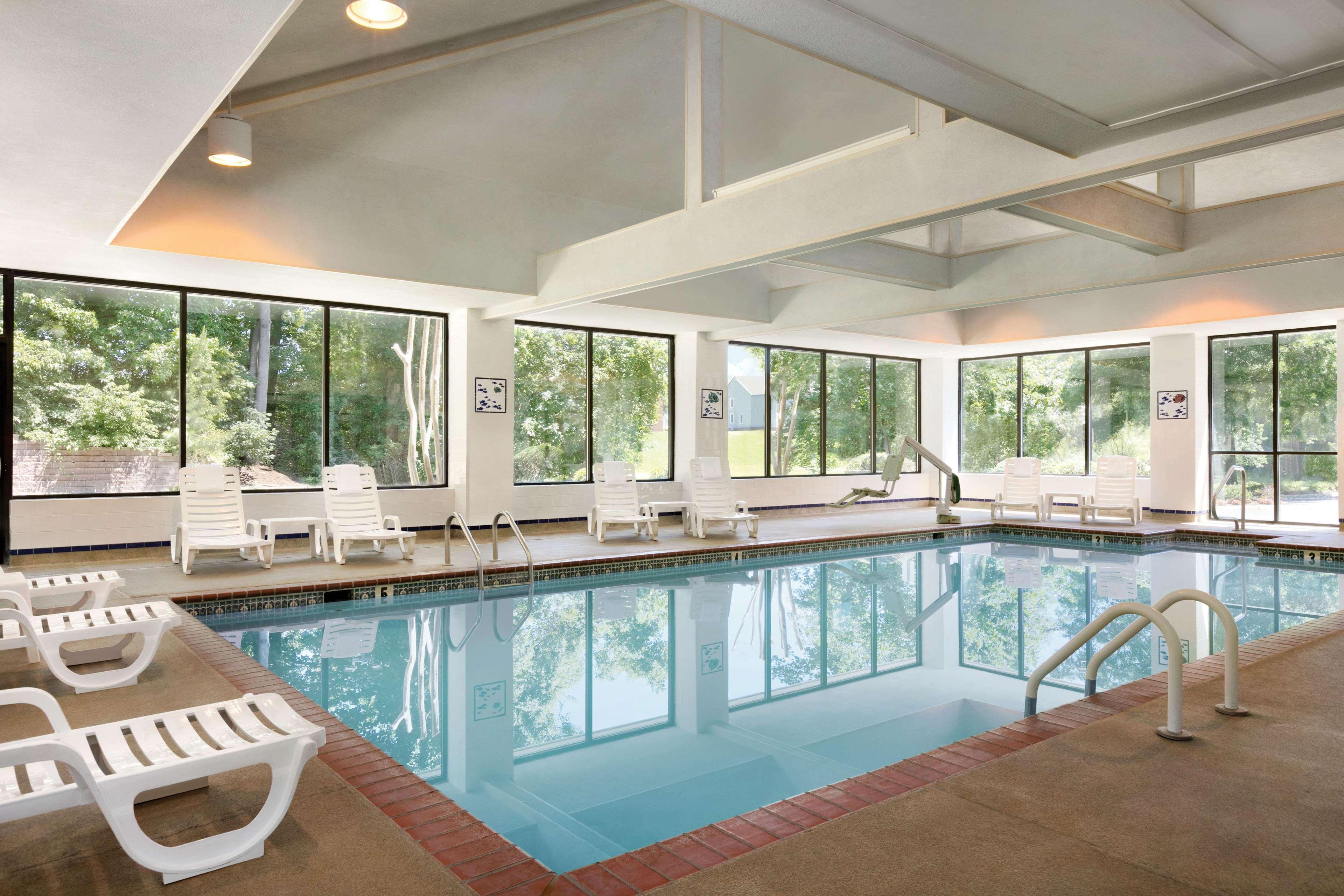 Homewood Suites Williamsburg Bagian luar foto