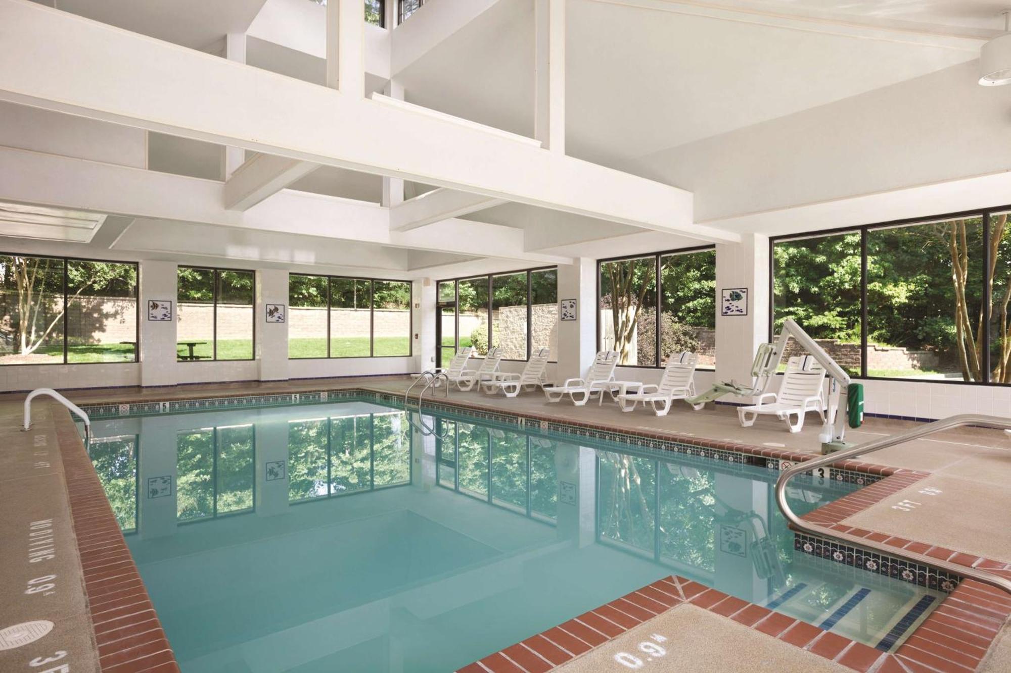 Homewood Suites Williamsburg Bagian luar foto