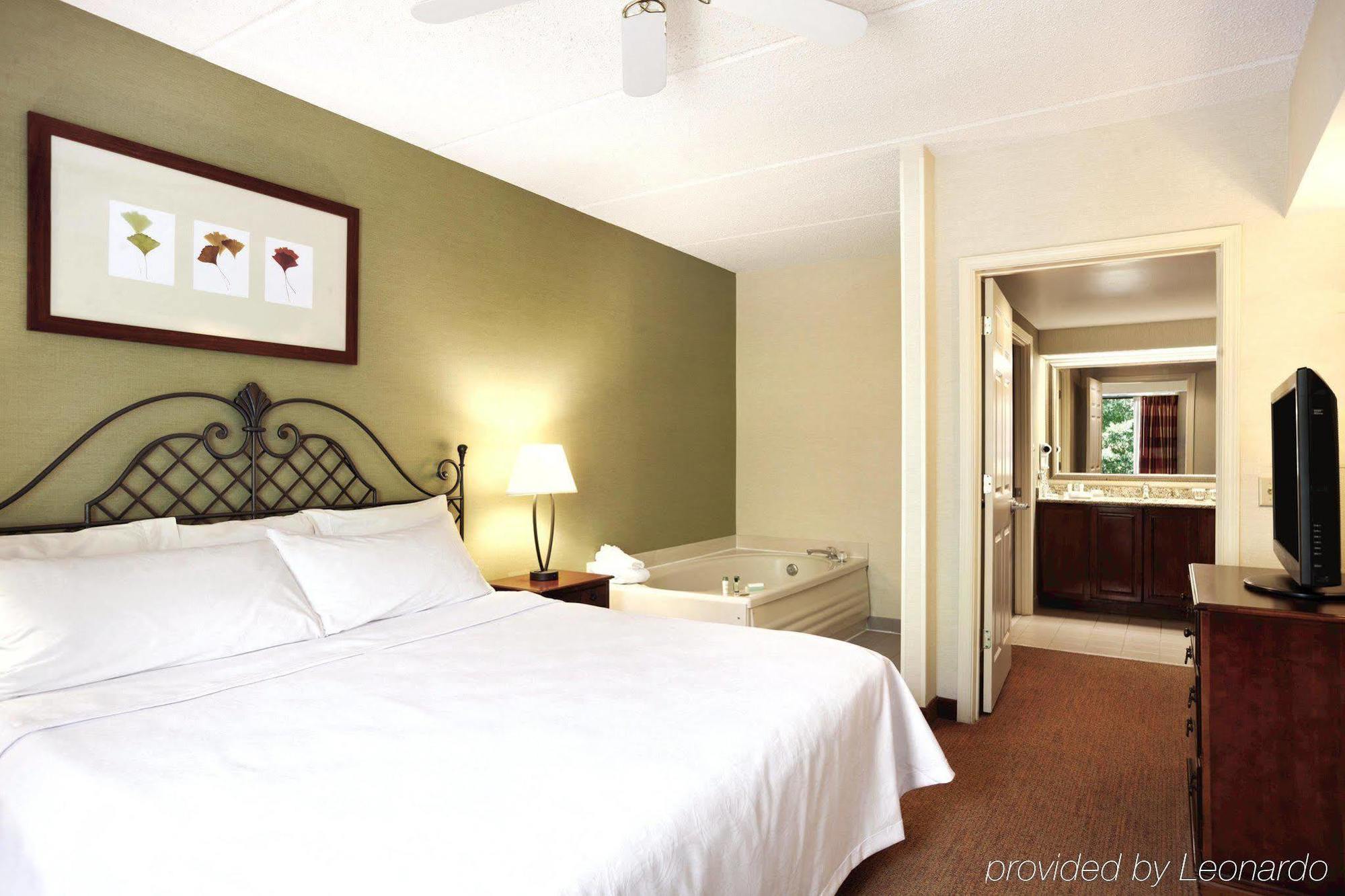 Homewood Suites Williamsburg Bagian luar foto